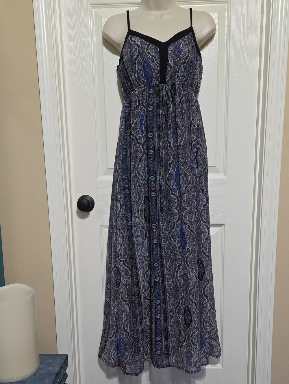 Bohemian Paisley Spaghetti-Strap Maxi Dress in Black/Blue